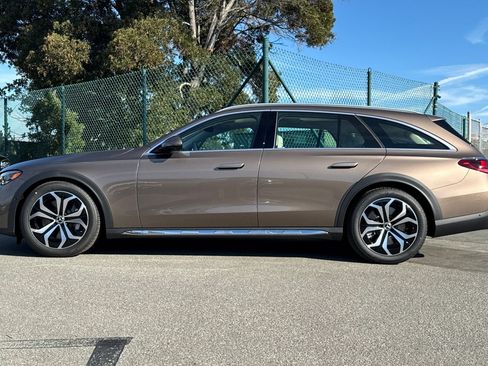 New 2027 Mercedes-Benz E 450 4MATIC All-Terrain Wagon image 2