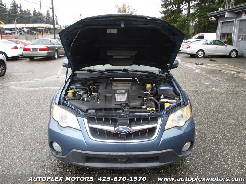 Used 2008 Subaru Outback 2.5XT Limited AWD/4WD image 23