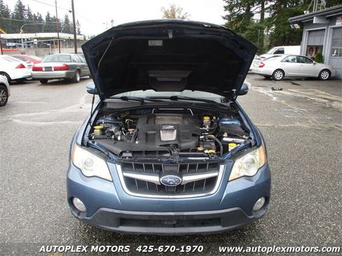 Used 2008 Subaru Outback 2.5XT Limited image 23