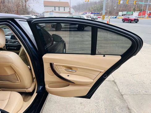 Used 2013 BMW 328i xDrive Sedan image 22
