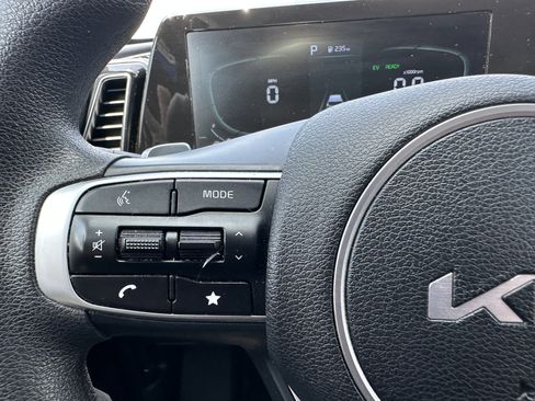 Certified 2023 Kia Sportage LX FWD image 24