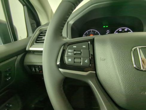 New 2026 Honda Odyssey EX-L image 39