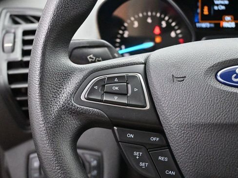 Used 2018 Ford Escape SE w/ SE Sync 3 Package FWD image 17