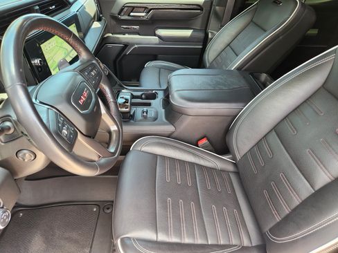 Used 2023 GMC Sierra 1500 AT4X AWD/4WD image 11