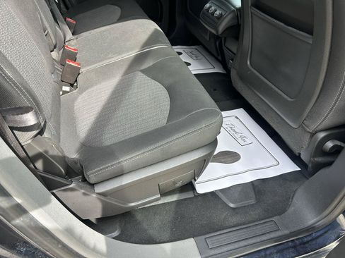 Used 2016 Chevrolet Traverse LT AWD/4WD image 11