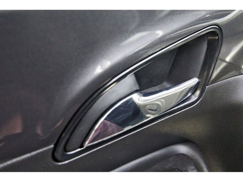 Used 2020 Buick Encore Preferred image 20