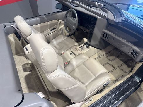 Used 1993 Cadillac Allante image 72