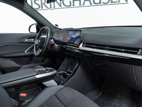 Certified 2024 BMW X1 M35i w/ Premium Package image 21