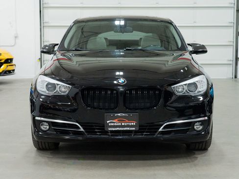 Used 2015 BMW 535i Gran Turismo xDrive image 2