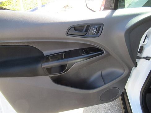 Used 2019 Ford Transit Connect XL image 15