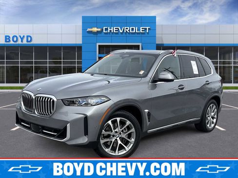 Used 2024 BMW X5 xDrive40i w/ Premium Package AWD/4WD image 1