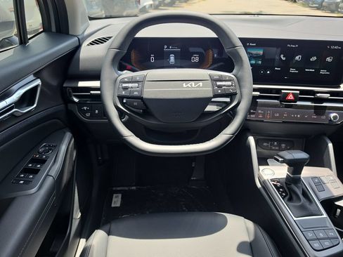 New 2027 Kia Sportage EX FWD image 14