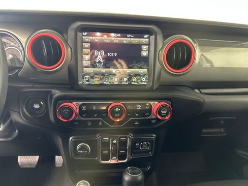 Used 2023 Jeep Wrangler Sahara w/ Cold Weather Group image 21