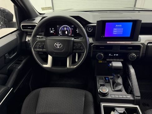 New 2026 Toyota 4Runner SR5 AWD/4WD image 33