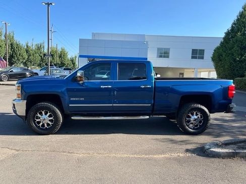 Used 2017 Chevrolet Silverado 2500 LTZ w/ Duramax Plus Package AWD/4WD image 4