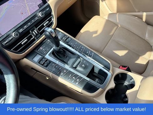 Used 2019 Porsche Macan AWD/4WD image 28