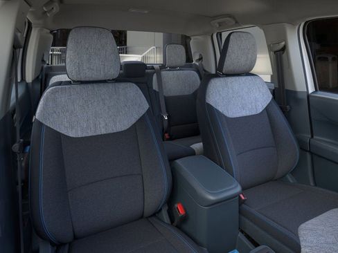 New 2025 Ford Maverick XLT image 10