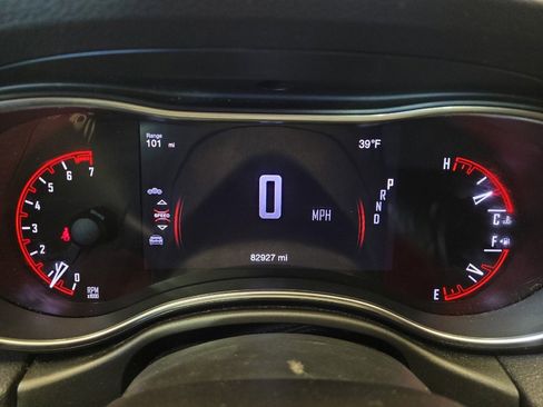 Used 2019 Dodge Durango SXT image 23