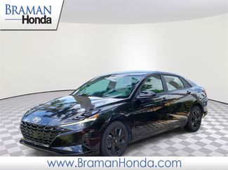 Used 2023 Hyundai Elantra Blue FWD video 1
