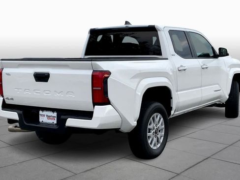Used 2024 Toyota Tacoma SR5 image 24