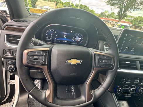 Certified 2023 Chevrolet Tahoe High Country AWD/4WD image 19