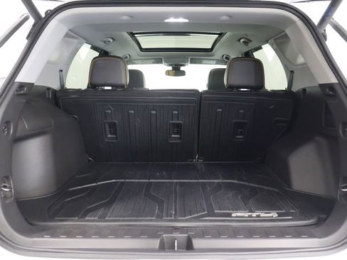 Used 2024 GMC Terrain AT4 w/ Infotainment Package II AWD/4WD image 27