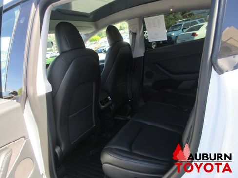 Used 2023 Tesla Model Y Long Range image 25