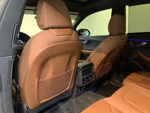 Used 2021 Audi Q8 Prestige w/ Prestige Package image 50