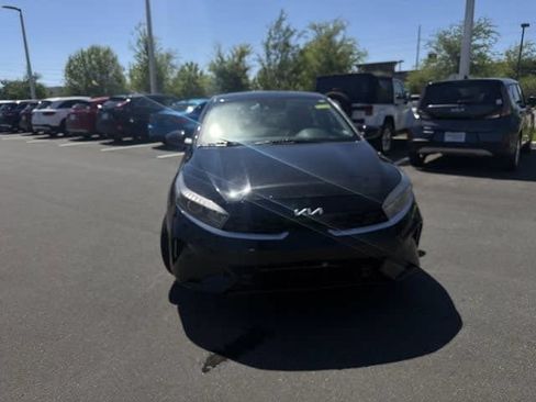 Used 2023 Kia Forte LXS FWD image 15