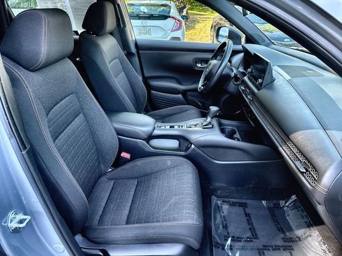 Used 2024 Honda HR-V Sport image 25