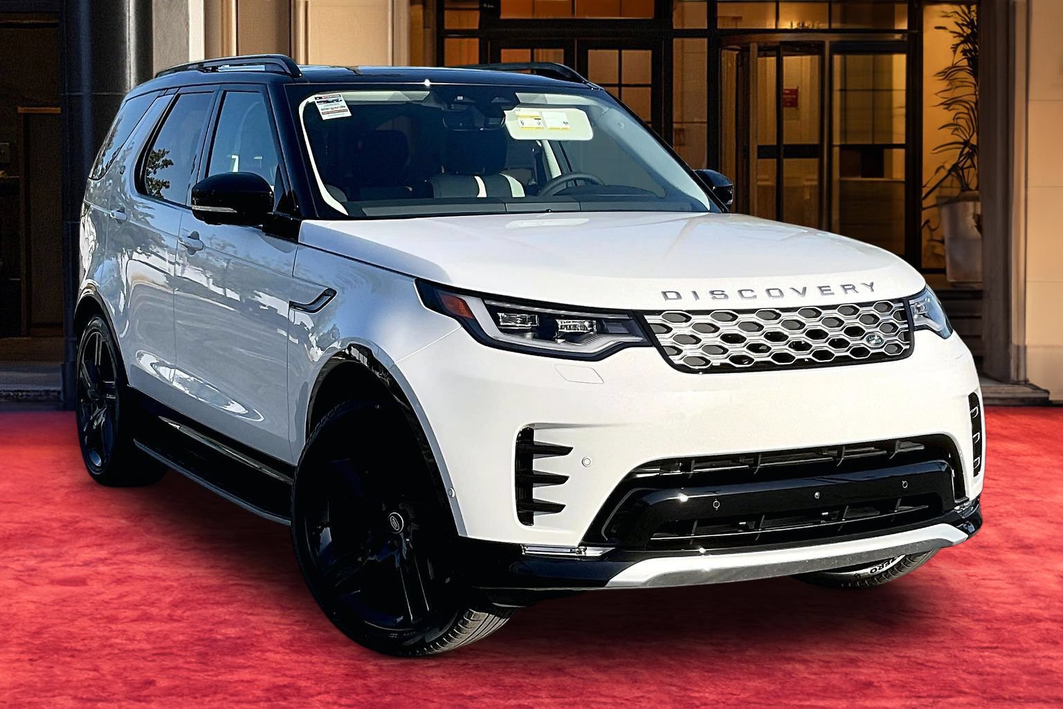 New 2026 Land Rover Discovery Limited Edition AWD/4WD image 23
