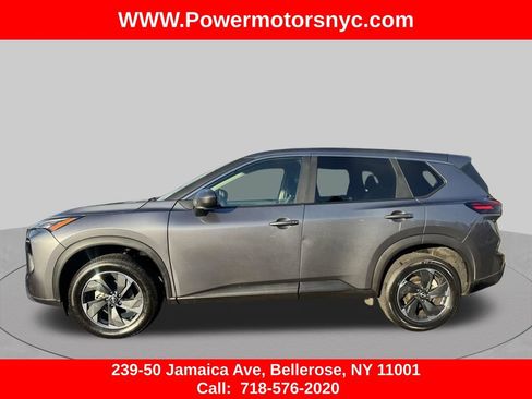 Used 2024 Nissan Rogue SV FWD image 6