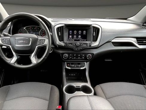 Used 2024 GMC Terrain SLE FWD image 11