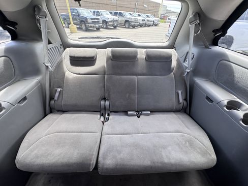 Used 2004 Toyota Sienna CE FWD image 41