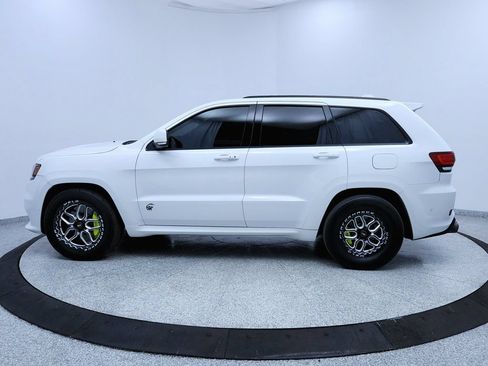 Used 2018 Jeep Grand Cherokee Trackhawk AWD/4WD image 2
