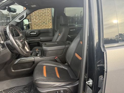 Used 2020 GMC Sierra 2500 AT4 w/ AT4 Premium Package image 14