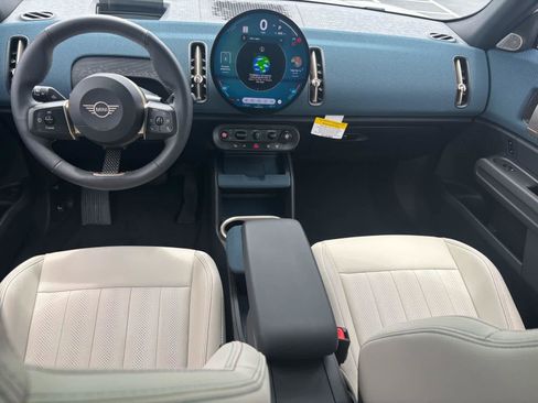 Certified 2025 MINI Cooper Countryman S image 5