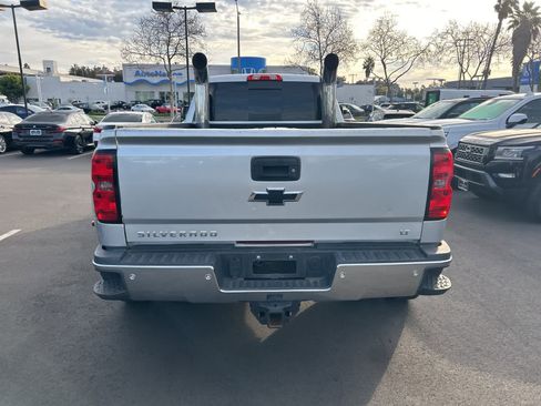 Used 2016 Chevrolet Silverado 3500 LT w/ LT Convenience Package image 6