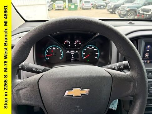 Used 2022 Chevrolet Colorado W/T RWD image 25