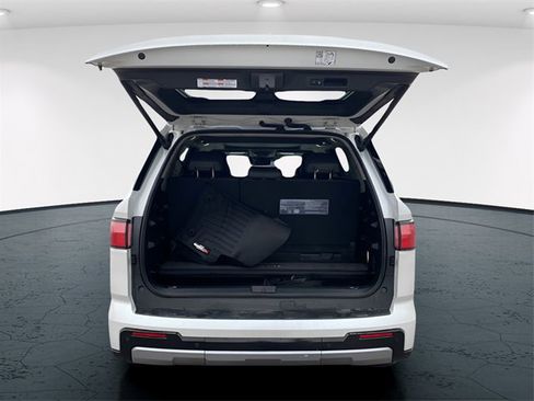 Used 2024 Toyota Sequoia Limited image 14