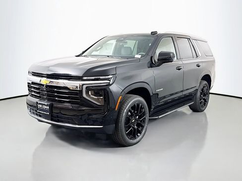 New 2026 Chevrolet Tahoe LS image 3