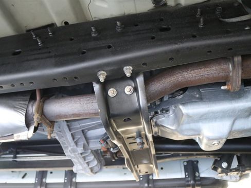 Used 2001 Ford F350 Lariat image 27