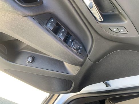 Used 2024 Chevrolet Equinox LT w/ LPO, Floor Liner Package AWD/4WD image 13