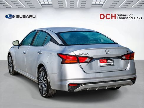 Used 2023 Nissan Altima 2.5 SV image 6