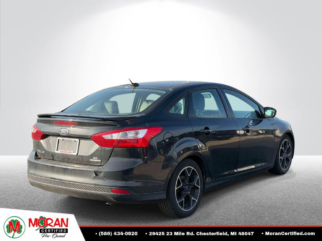 Used 2014 Ford Focus SE w/ Equipment Group 201A FWD image 6