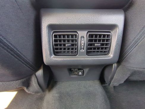 Used 2025 Toyota Camry LE image 20