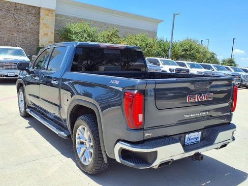 Used 2021 GMC Sierra 1500 SLT AWD/4WD image 25