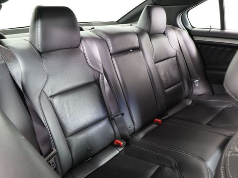 Used 2015 Ford Taurus SEL image 20