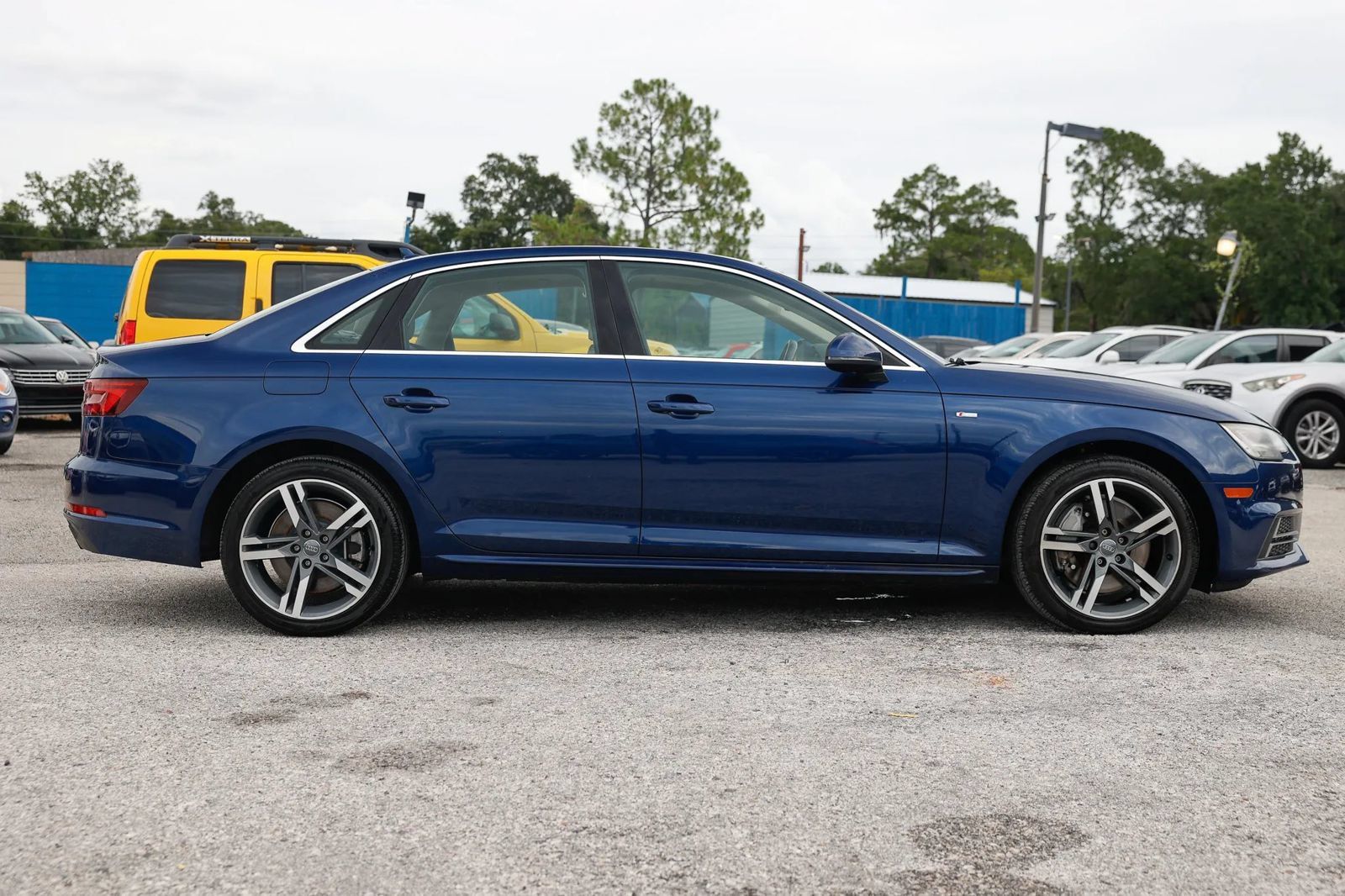 Used 2018 Audi A4 2.0T Premium Plus w/ Premium Plus Package AWD/4WD image 8