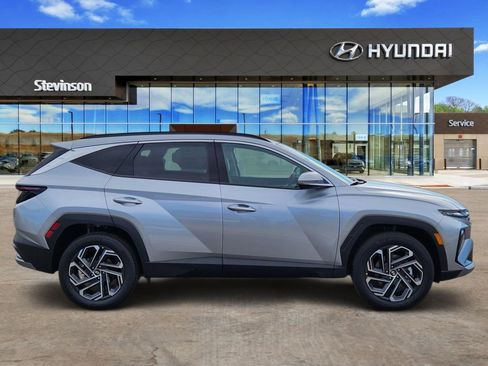 New 2026 Hyundai Tucson Limited AWD/4WD image 4